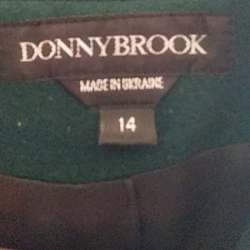 Wool coat. - Picture 2 of 2